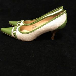 J. Crew classic pump